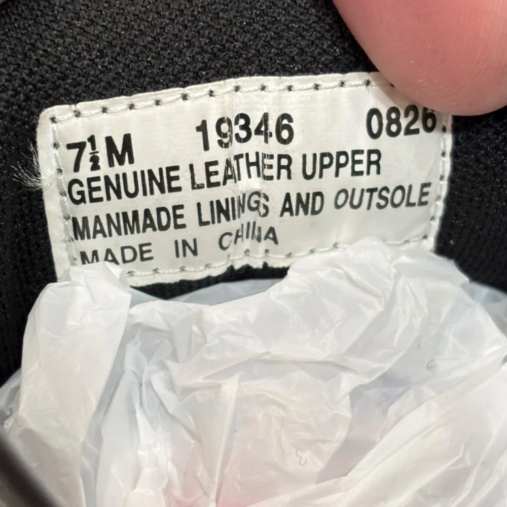 Timberland Hill Black Leather Wedge square Toe Bootie Size 7.5 US Womens